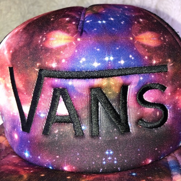 Vans “Off The Wall” Hat - Picture 2 of 8